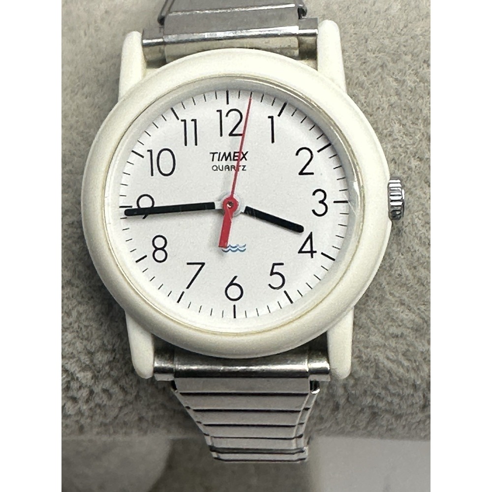 Timex Ladies Watch New Battery 1991 Vintage 25MM 5.5" Stretch Band Rare G63